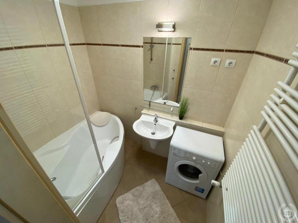 Downtown Gozsdu Vibe Apartment II Budapest Ngoại thất bức ảnh